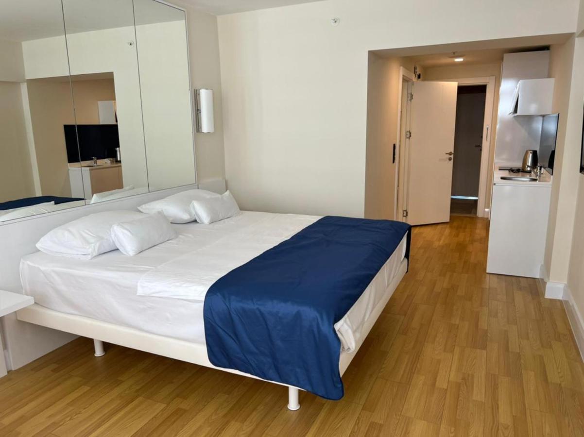 Orbi City Lux Apartment Batoumi Extérieur photo