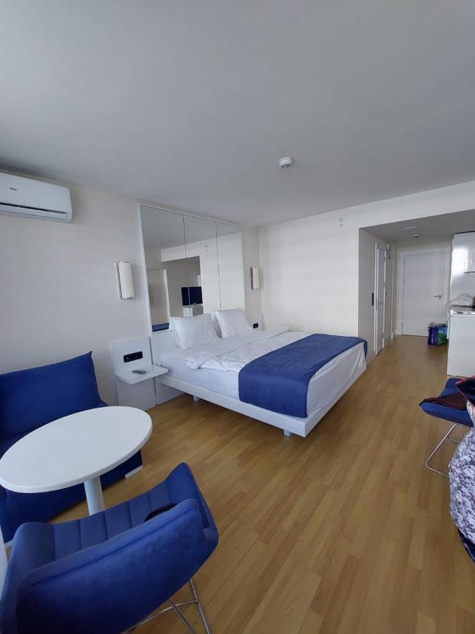 Orbi City Lux Apartment Batoumi Extérieur photo