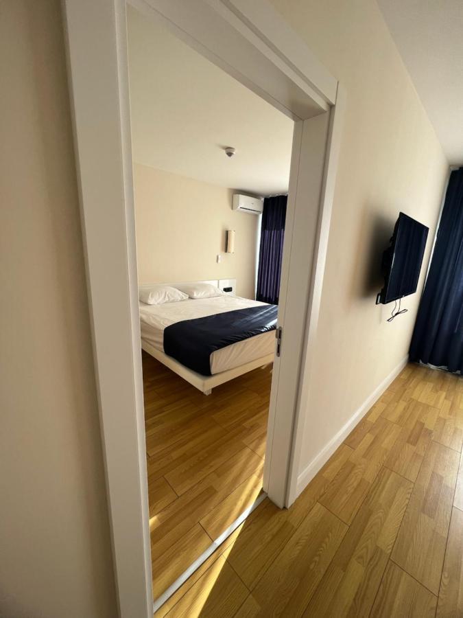 Orbi City Lux Apartment Batoumi Extérieur photo