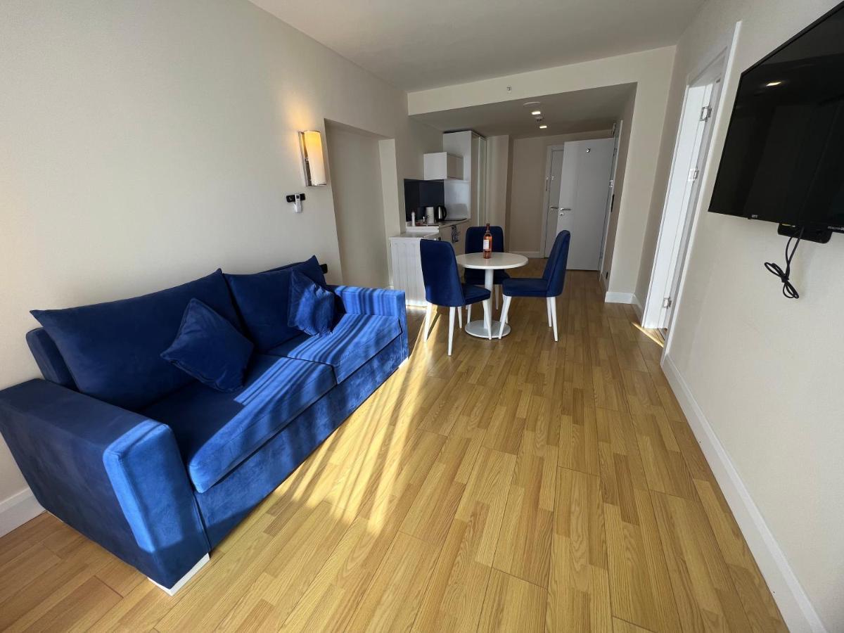 Orbi City Lux Apartment Batoumi Extérieur photo